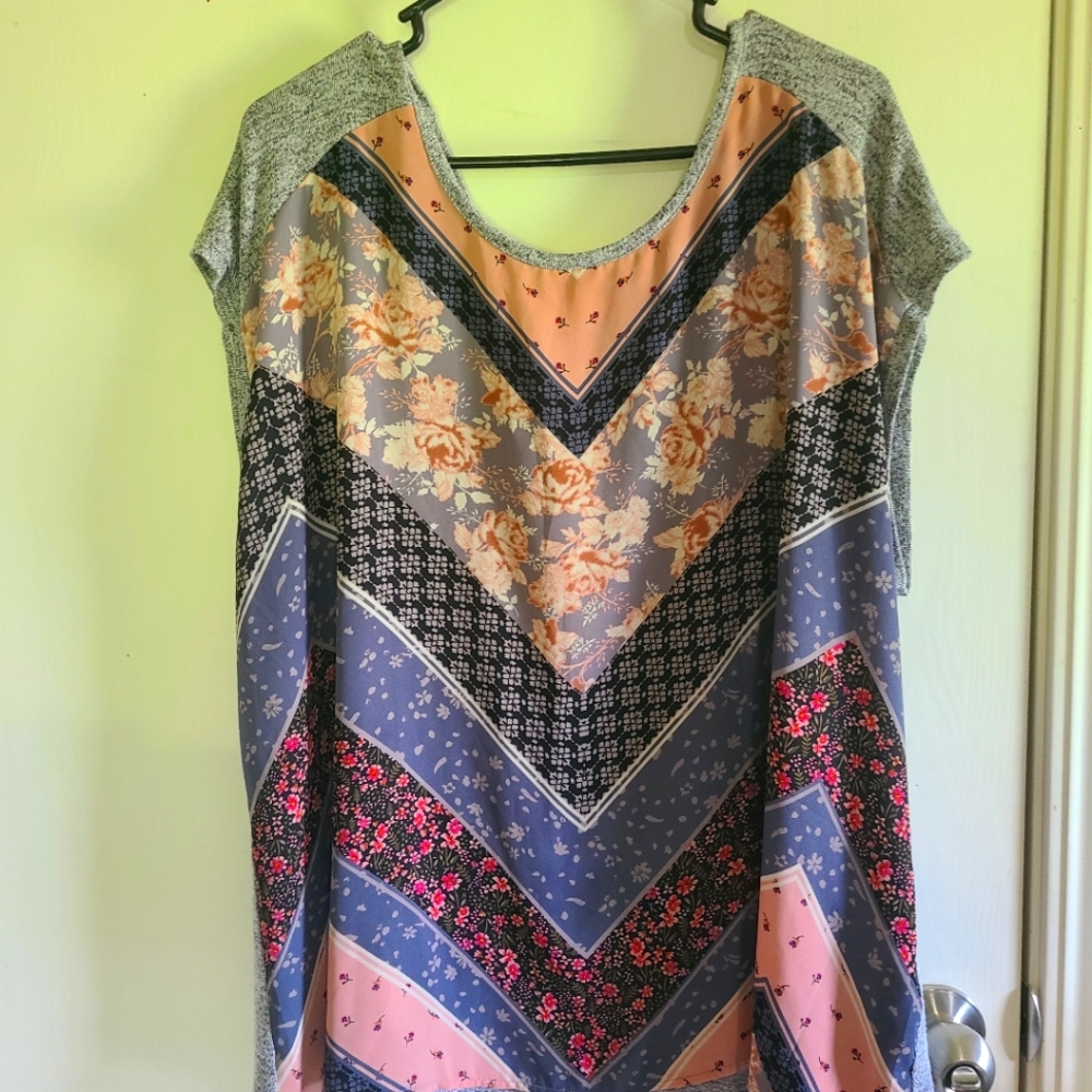 Maurices shirt